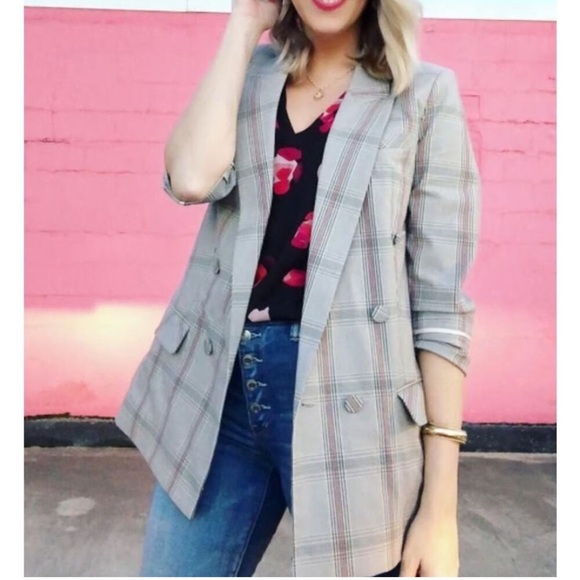 Cabi Gray Pink Plaid Boxy Oversized Blazer Size 0 Academia Business Fall City - Picture 1 of 7